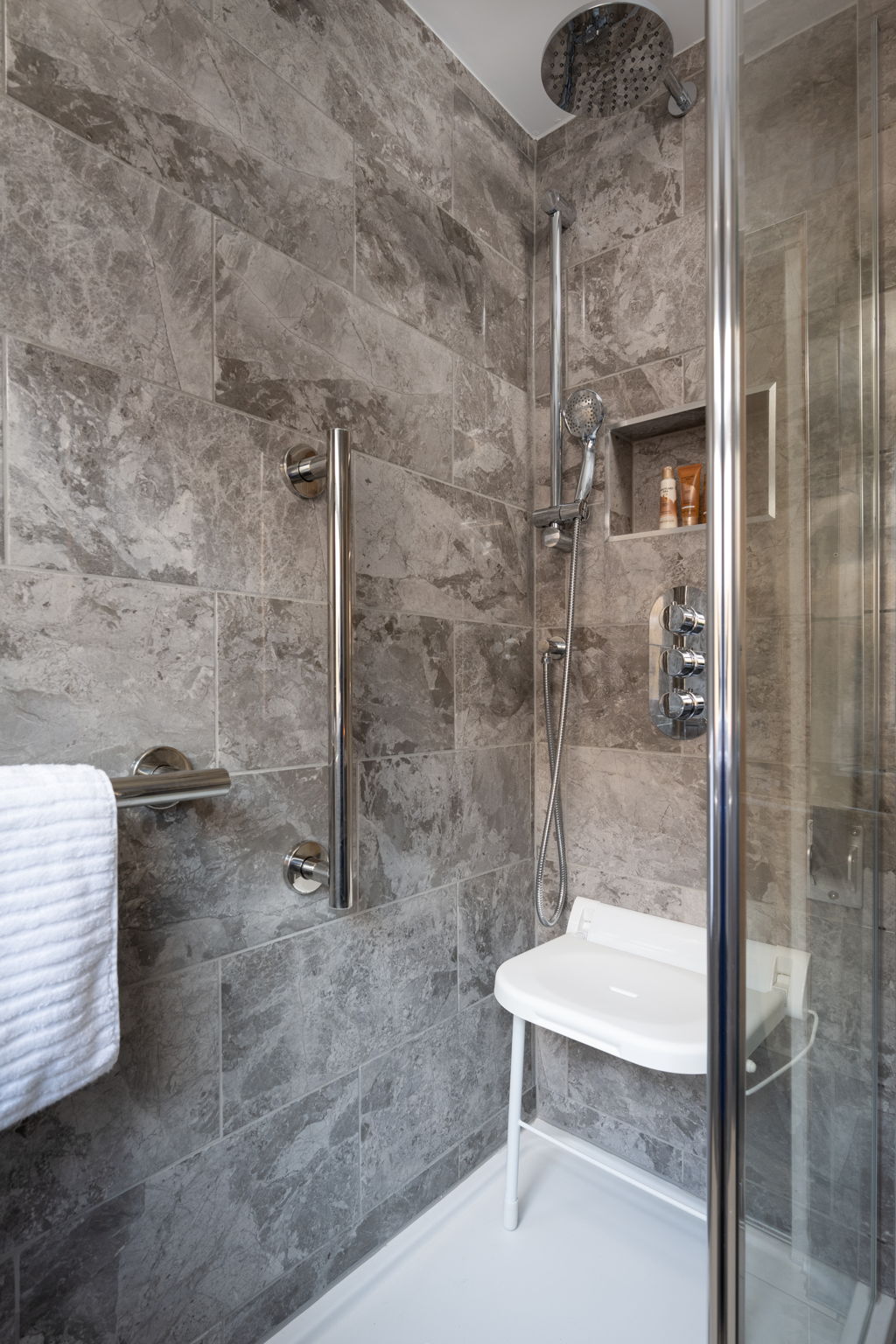 Contemporary Bathroom and En-suite 4 - Mobility Shower