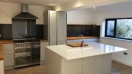 Extension - Shaker Kitchen