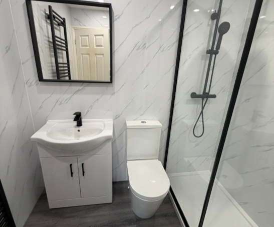 Black Frame Shower