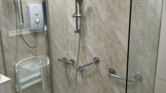 Aqua Board Shower