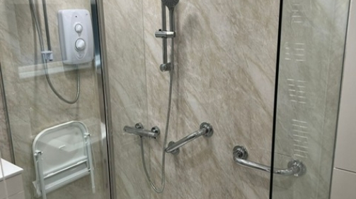 Aqua Board Shower