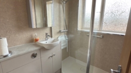 Venice LVT Floor Shower
