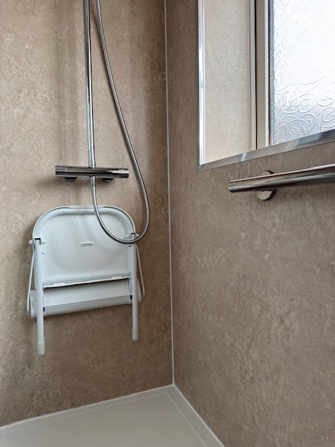 Venice LVT Floor Shower